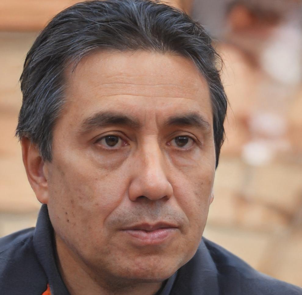 Carlos Mendoza, consultor financiero certificado